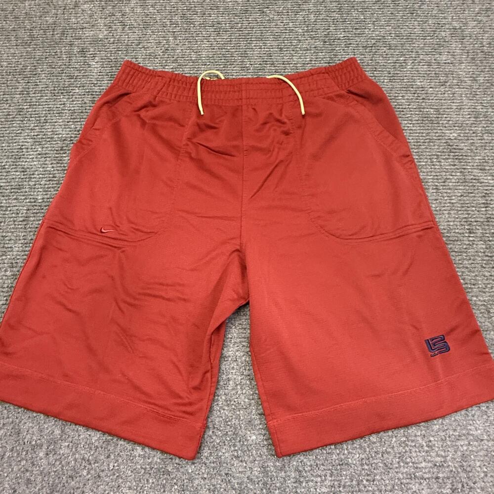 Nike Shorts Mens Large Red Mesh Lined 11 In Inseam Basketball Lebron James